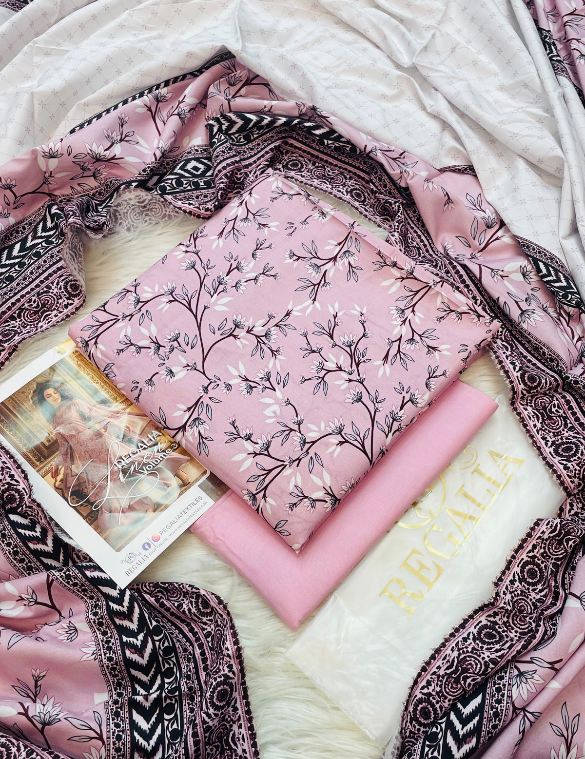 Regalia Premium Printed Khaddar 3-Piece Suit with Printed Khaddar Shawl - Dusty Pink
